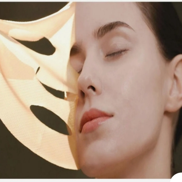 👑 NEW/SEALED ID.AZ Dermastic Gold Fit Mask 👑 - Picture 4 of 14